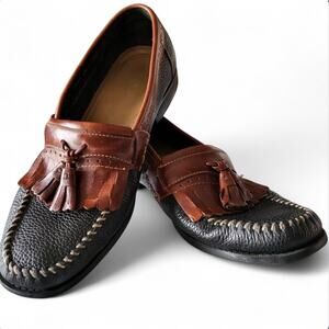 GH Bass & Co Shoes Mens 11 D Black Brown Leather Weejuns Tasseled Kiltie Loafers